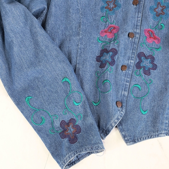Vintage Wrangler Floral Embroidered Cropped Jacket - Picture 3 of 7